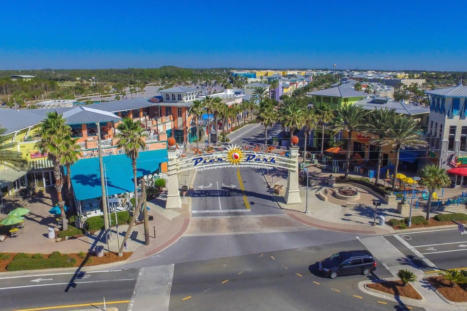 Pier Park*Shopping & Restaurants!