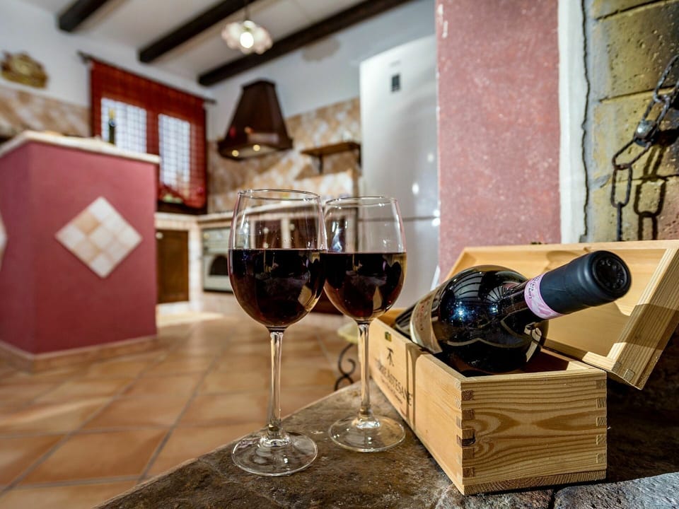 Tableware, Drinkware, Stemware, Wine, Wine Glass, Barware, Table, Lighting, Interior Design