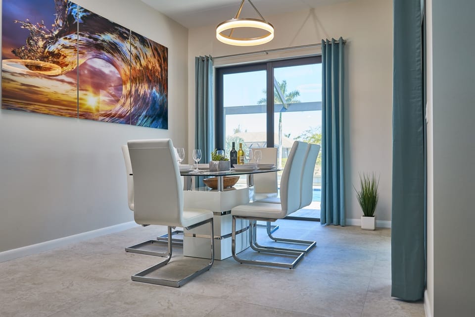 Villa Sunny Place - Dining Area