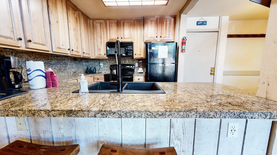Room, Indoors, Home Decor, Kitchen, Flooring