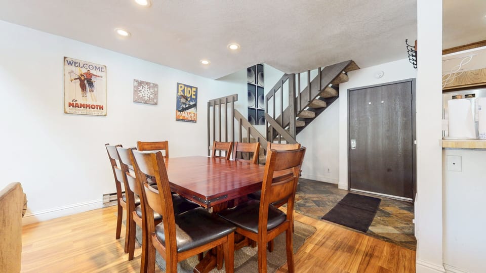Architecture, Building, Dining Room, Dining Table, Furniture