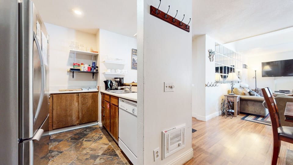 Indoors, Floor, Flooring, Kitchen, Screen
