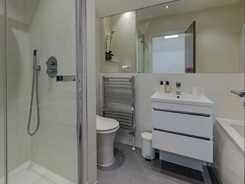 Shower room | Nursery Mews, Whitstable