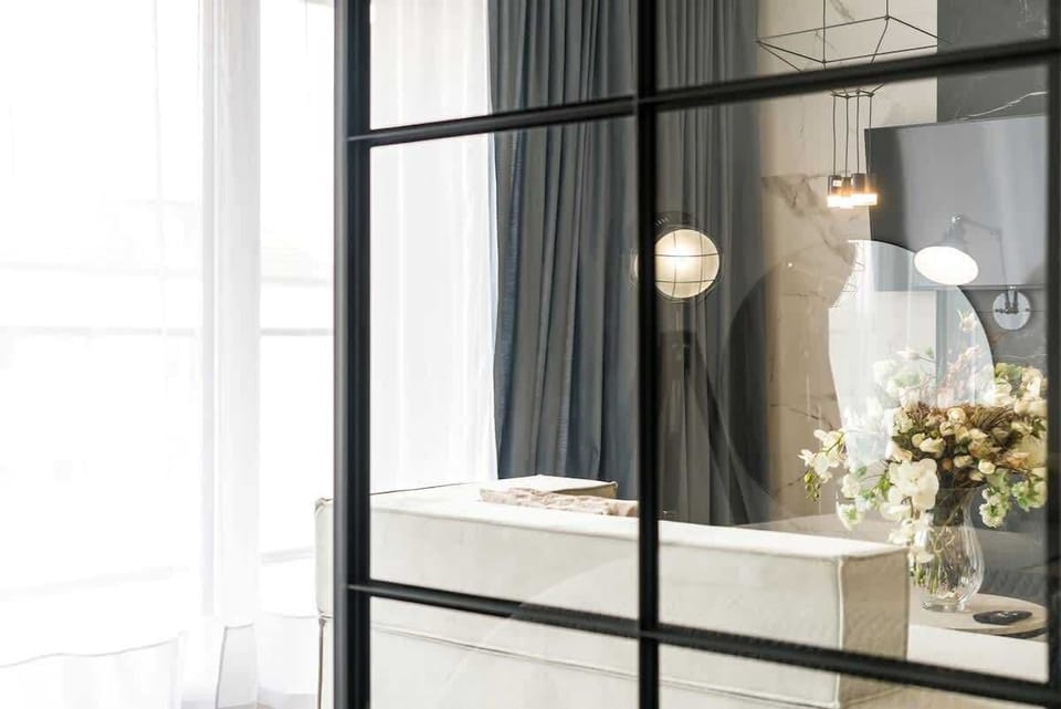 Decorative details.