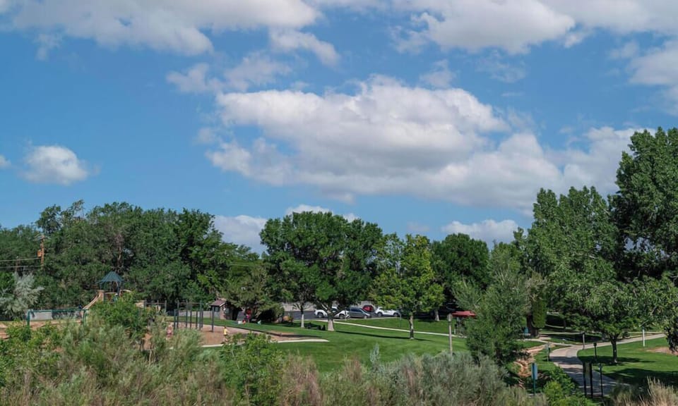 City Park-View from parking lot.