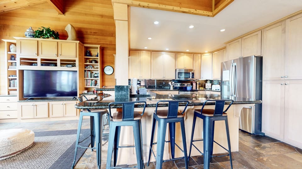 Indoors, Kitchen, Dining Room, Dining Table, Furniture
