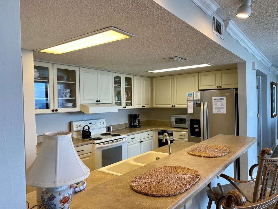 The fully equipped kitchen has everything you need to prepare meals for family & friends.