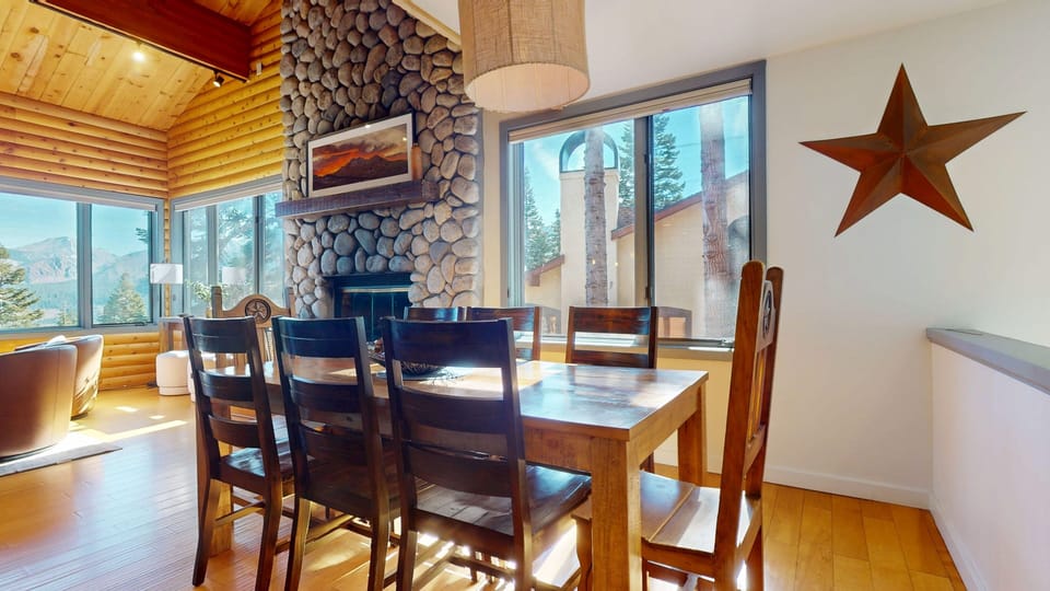 Indoors, Building, Dining Room, Dining Table, Furniture