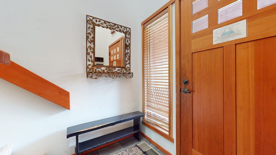 Indoors, Hardwood, Floor, Flooring, Stained Wood