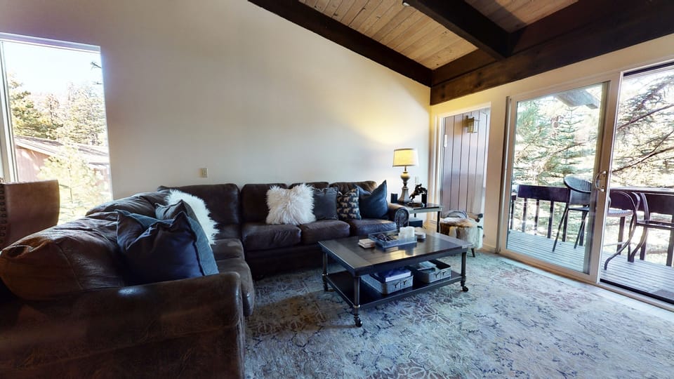 Architecture, Building, Furniture, Indoors, Living Room