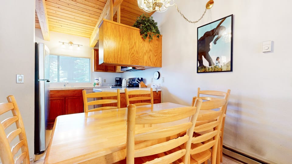 Dining Room, Dining Table, Furniture, Indoors, Table