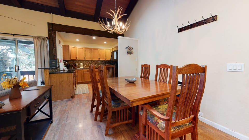 Chair, Furniture, Hardwood, Flooring, Floor
