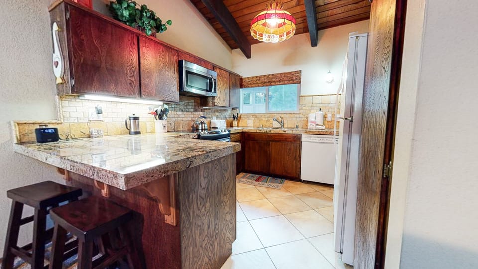 Flooring, Indoors, Floor, Room, Kitchen