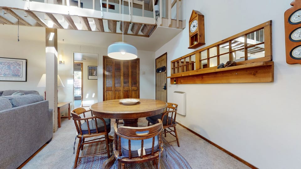 Dining Room, Dining Table, Furniture, Indoors, Table
