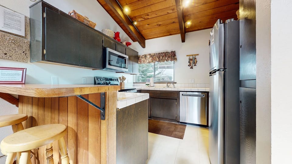 Indoors, Kitchen, Appliance, Refrigerator, Microwave
