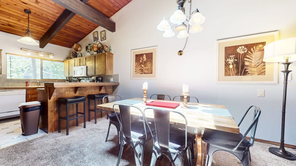 Dining Room, Dining Table, Furniture, Indoors, Table