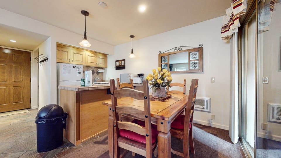 Dining Room, Dining Table, Furniture, Indoors, Table