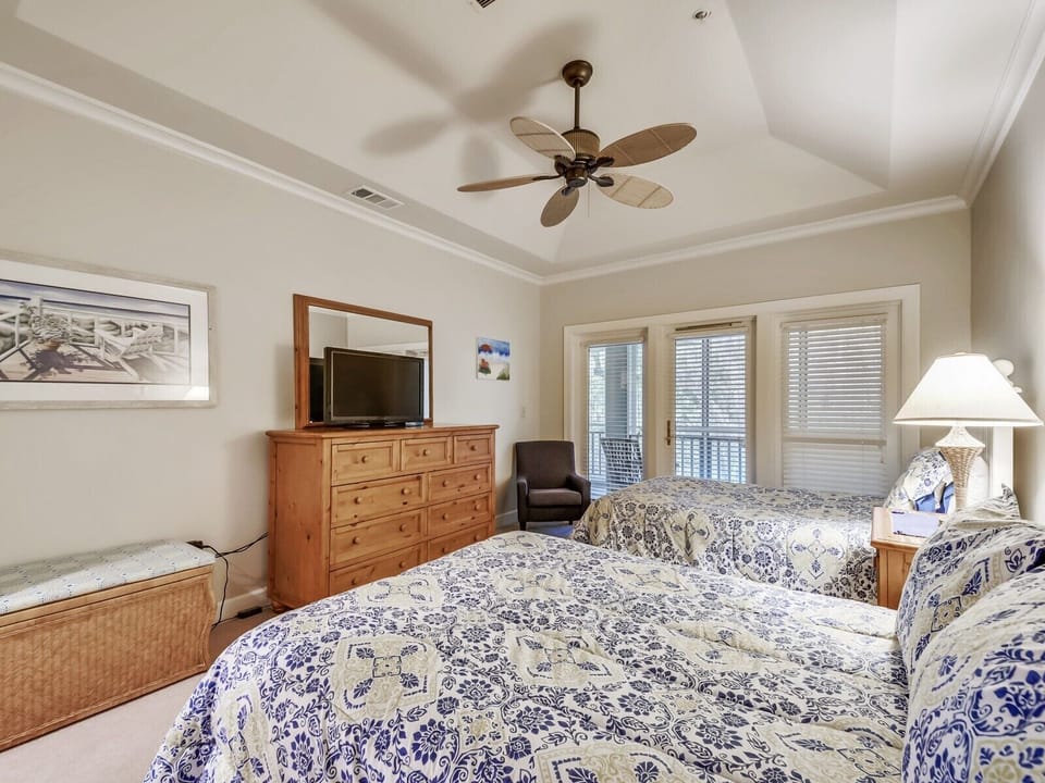 Guest Bedroom at 8122 Wendover Dunes