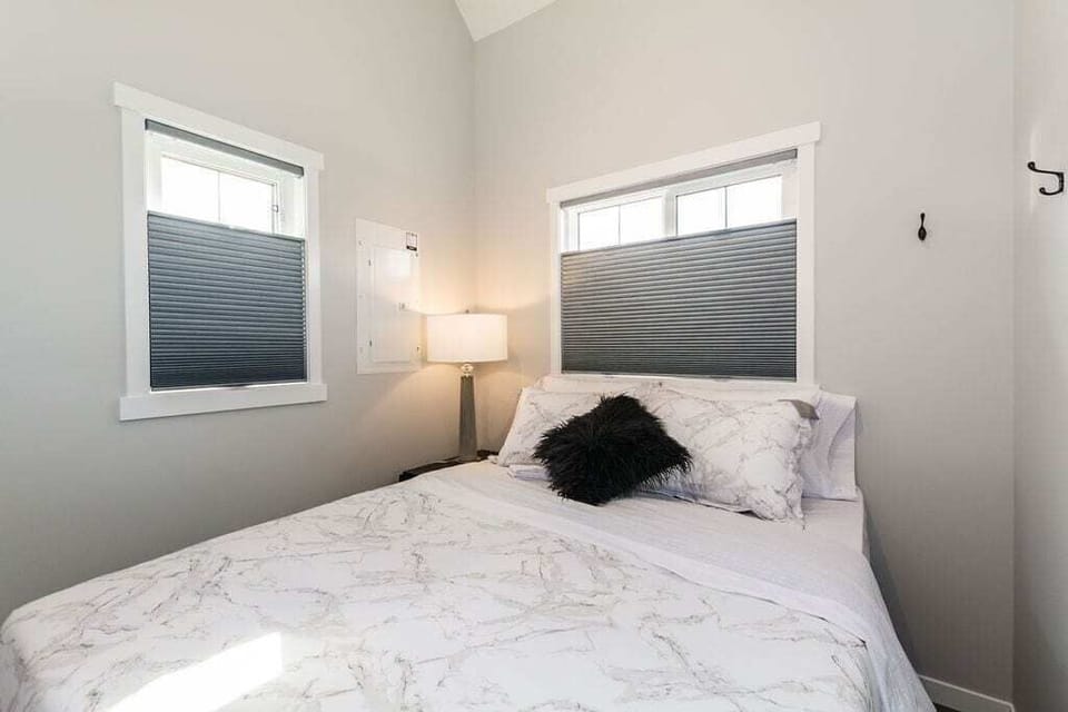 Comfy Queen Bed