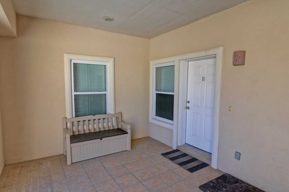 Condo, 3 Bedrooms | Interior