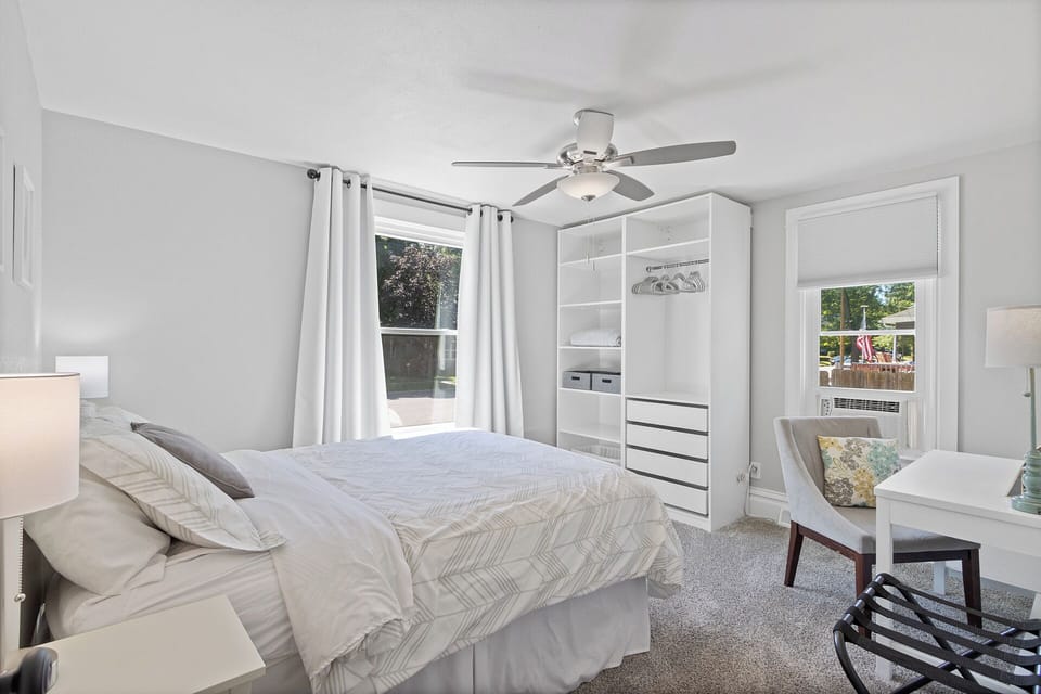 607 Franklin Street-20