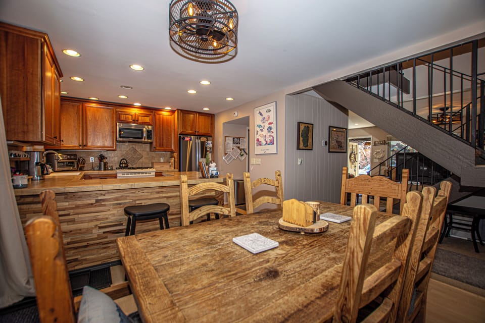 Lake Forest 114 - Dining Area, Kitchen, and Living Area