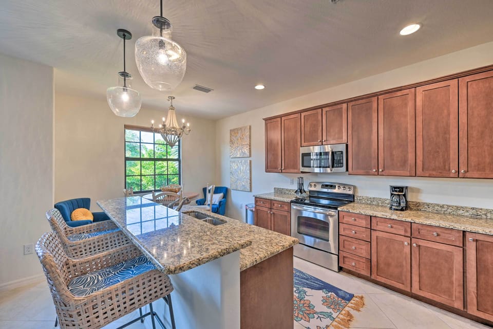 Fully Equipped Kitchen | 2nd Floor | Stainless Steel Appliances
