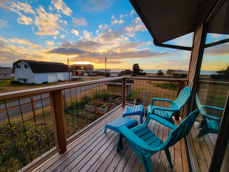 More upper deck views