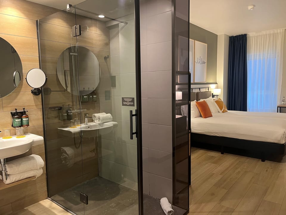 Standard Room, 2 Twin Beds | Desk, blackout drapes, soundproofing, iron/ironing board