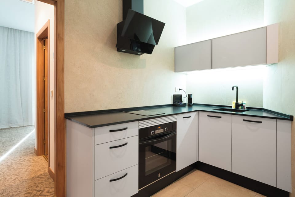 In-room safe, desk, laptop workspace, soundproofing