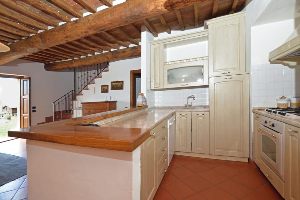 Family House, Multiple Bedrooms, Microwave, Mountainside (Casa Sofi) | Private kitchen | Microwave, oven, stovetop, dishwasher