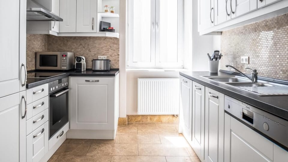 Apartment, 2 Bedrooms, Terrace | Interior