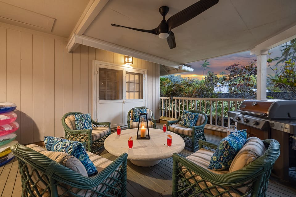 Fully covered front lanai & barbecue