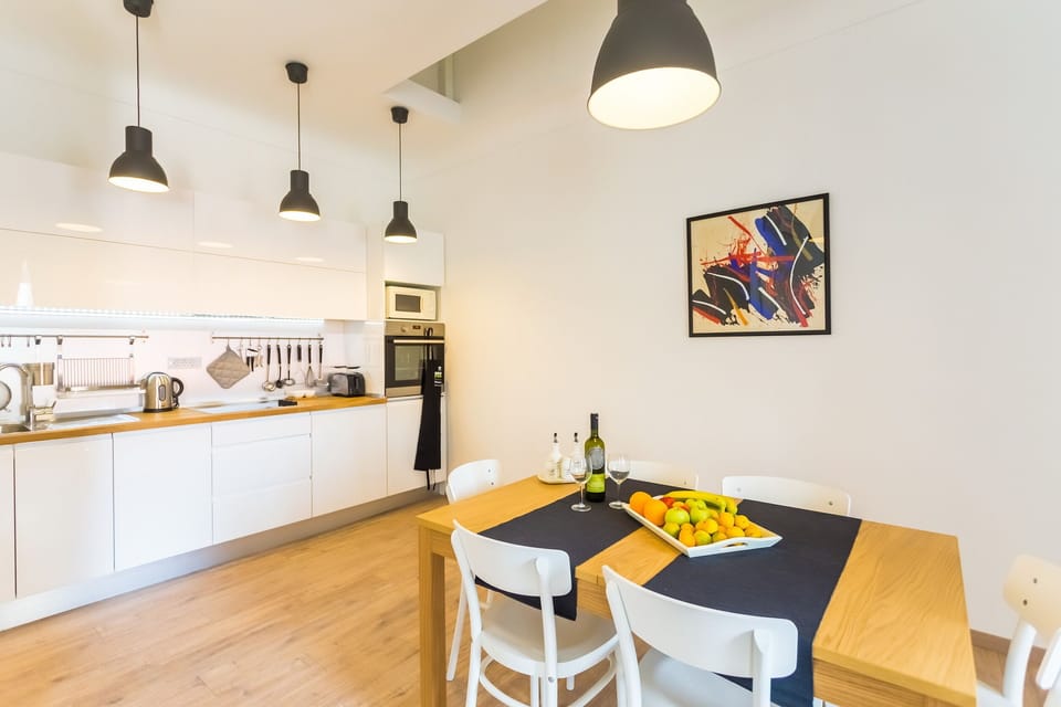 Apartment (Two Bedroom Apartment) | Dining room