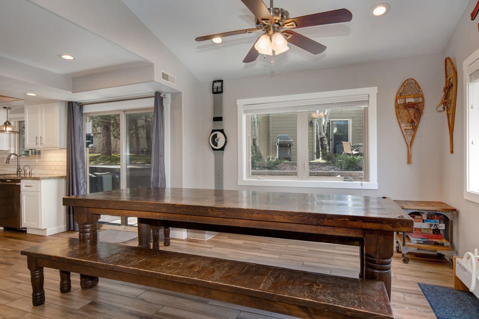 Dining Area with seating for 8 and ski equipment heater/dryer