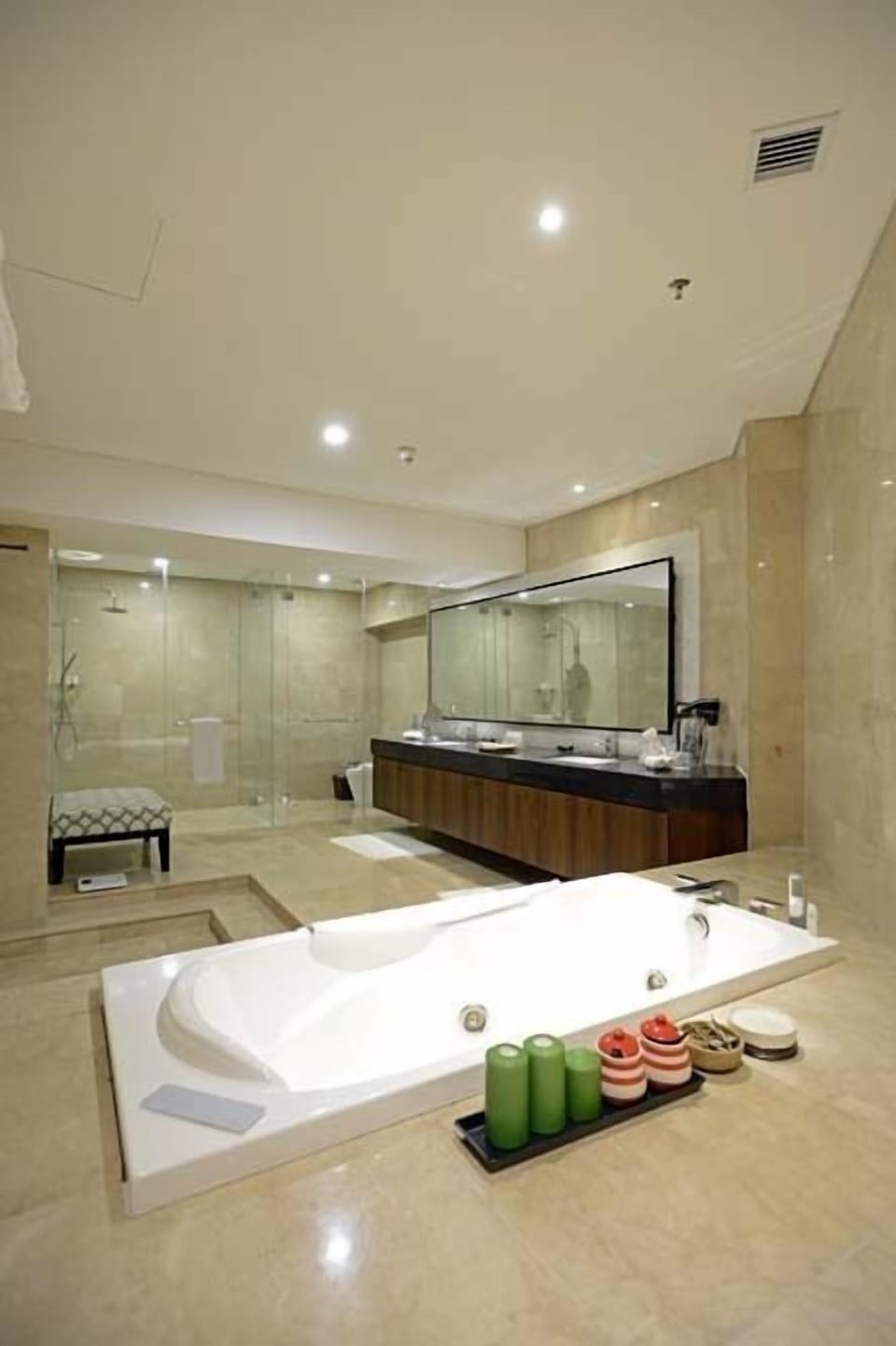 Hair dryer, slippers, towels