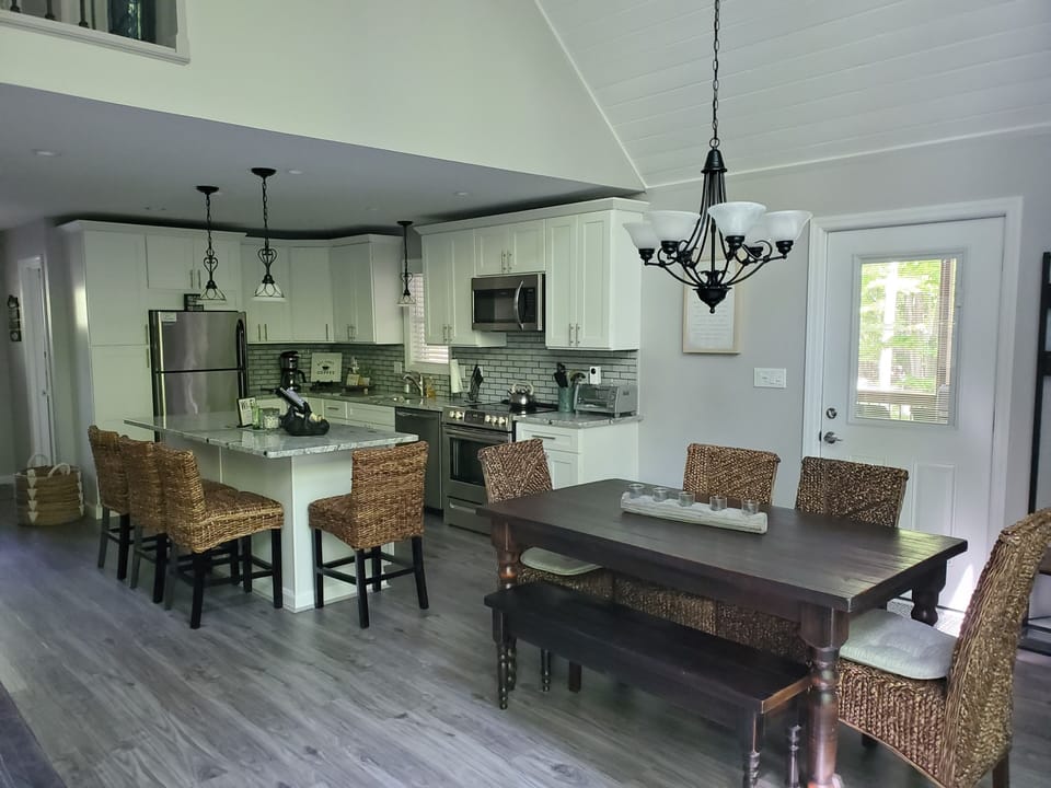 Kitchen and dining area