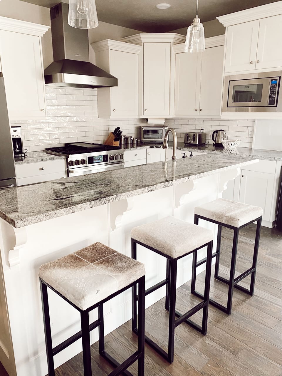 Chef's kitchen with high end Dacor appliances 
