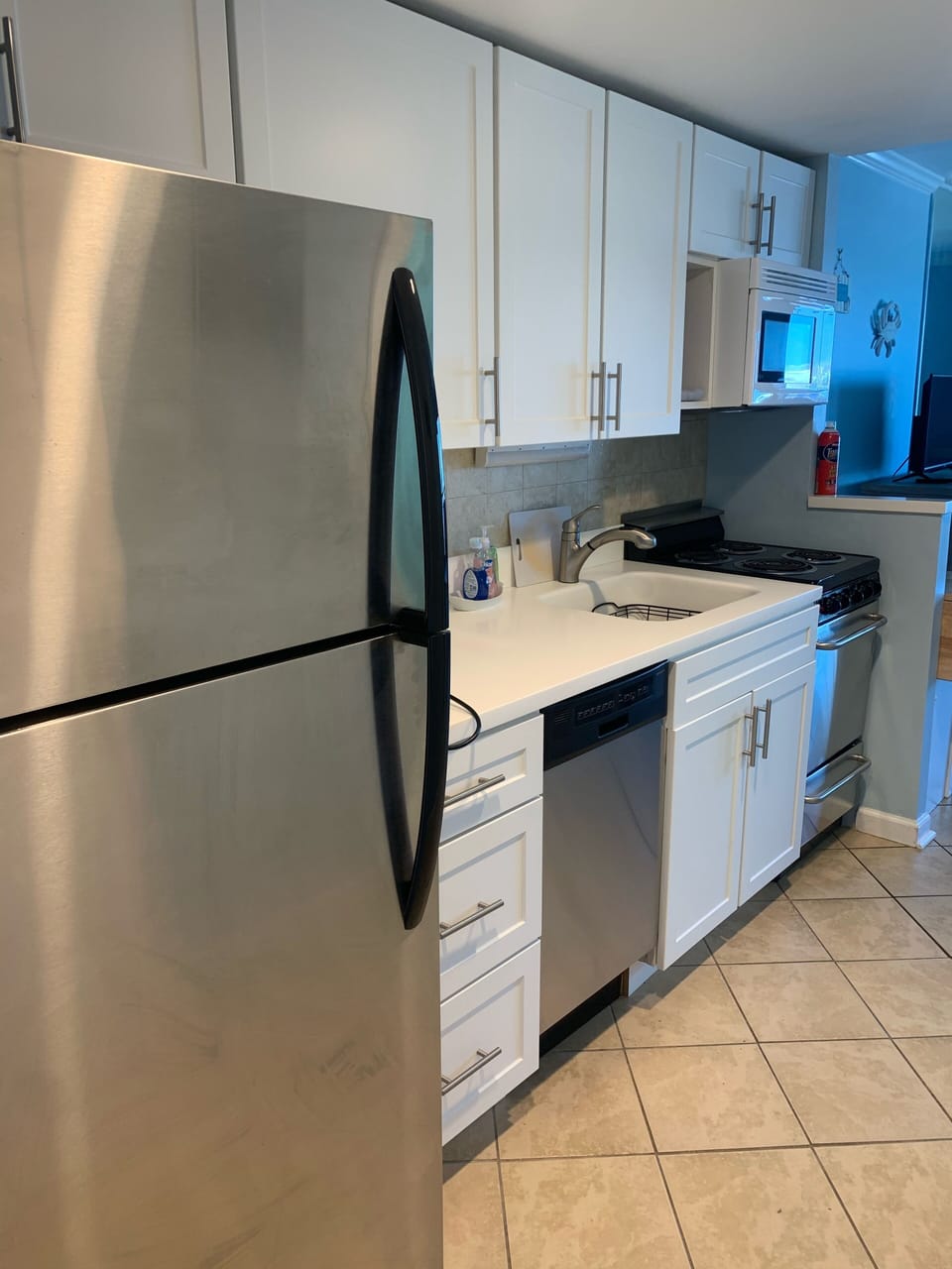 Nice updated full service kitchen 