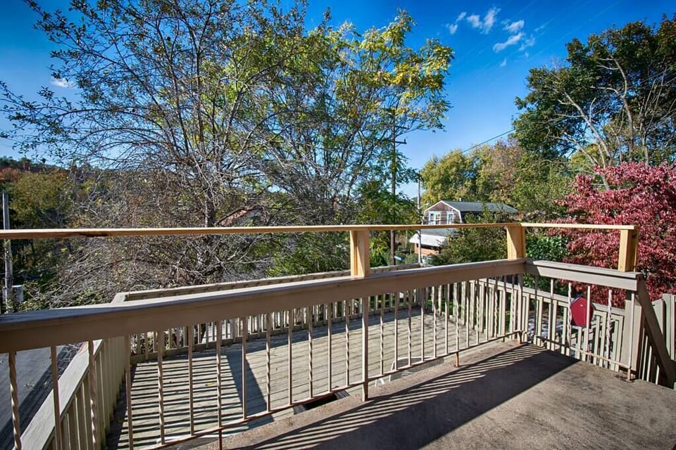 Two Tiered Rear Deck