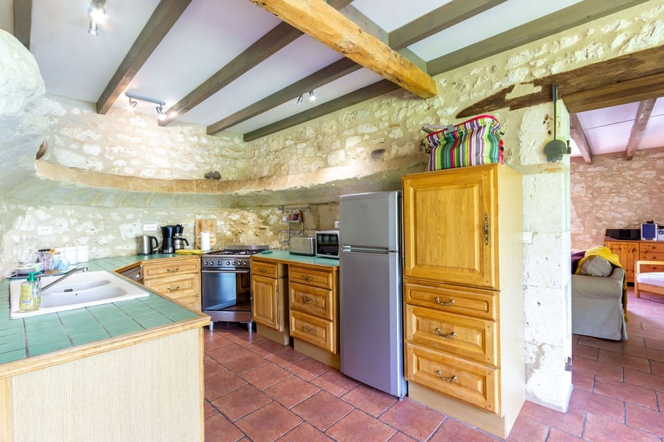 From the kitchen looking towards the lounge