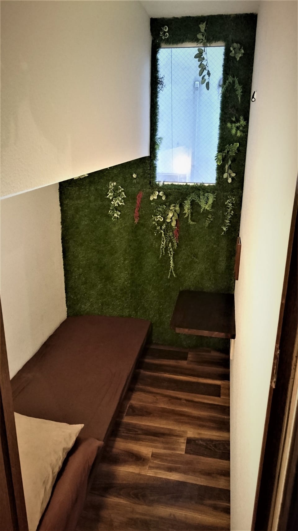 Junior Single Room, 1 Twin Bed, Non Smoking, Shared Bathroom | WiFi (free), bed sheets