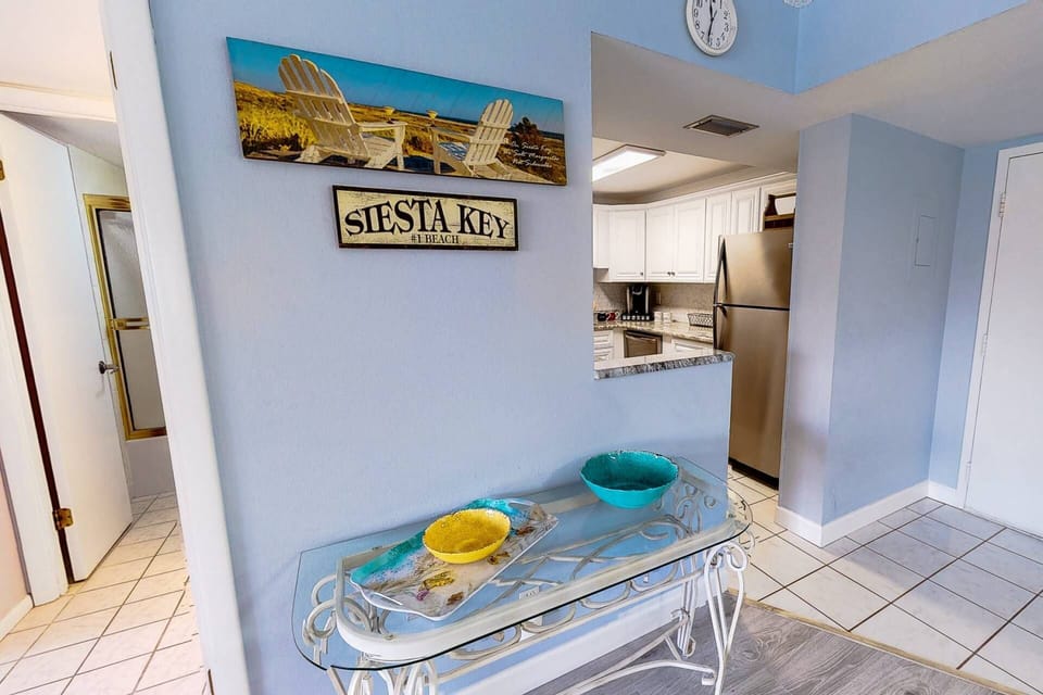 Condo (Harbor Towers 2 Bedroom Bay View) | Exterior