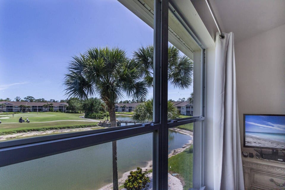 Condo (Hyland Hills Ave) | Exterior