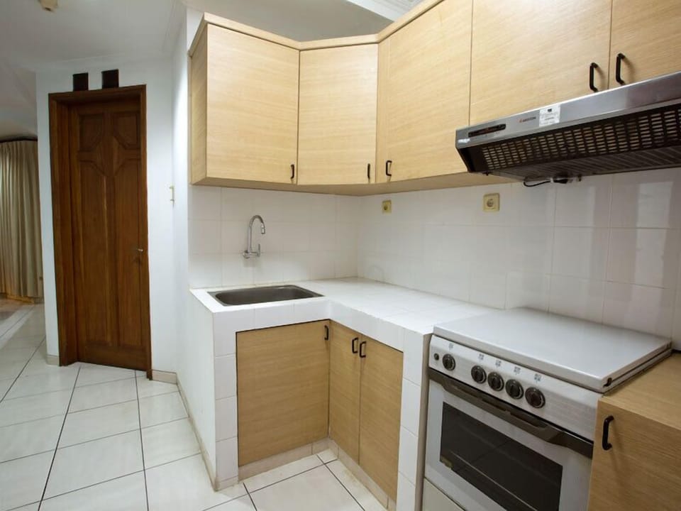 Maven Suites | Private kitchenette