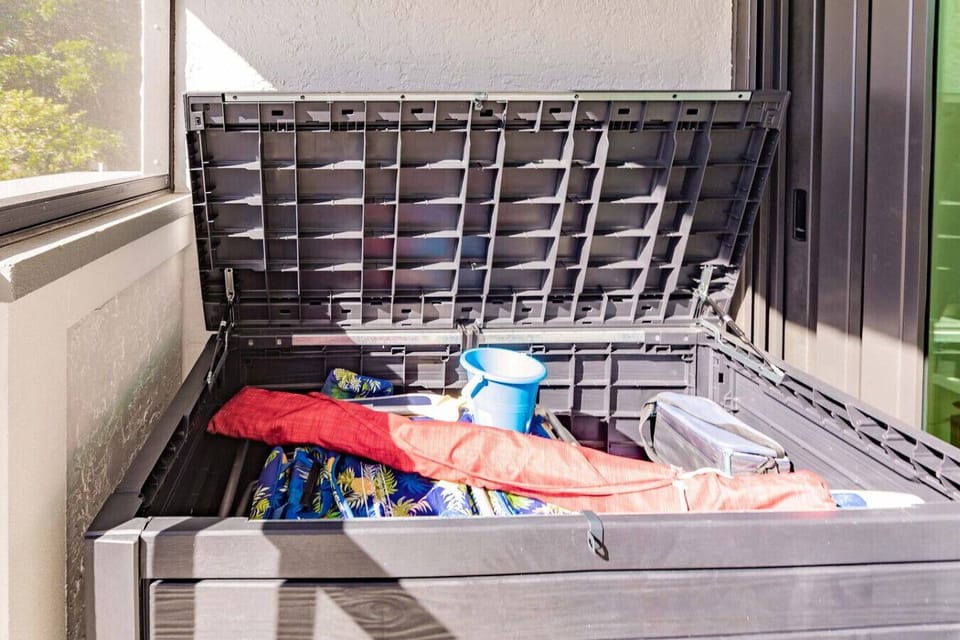 You will find all the beach/sports gear here in the storage box.