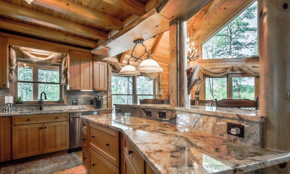 Luxurious and fully functional kitchen