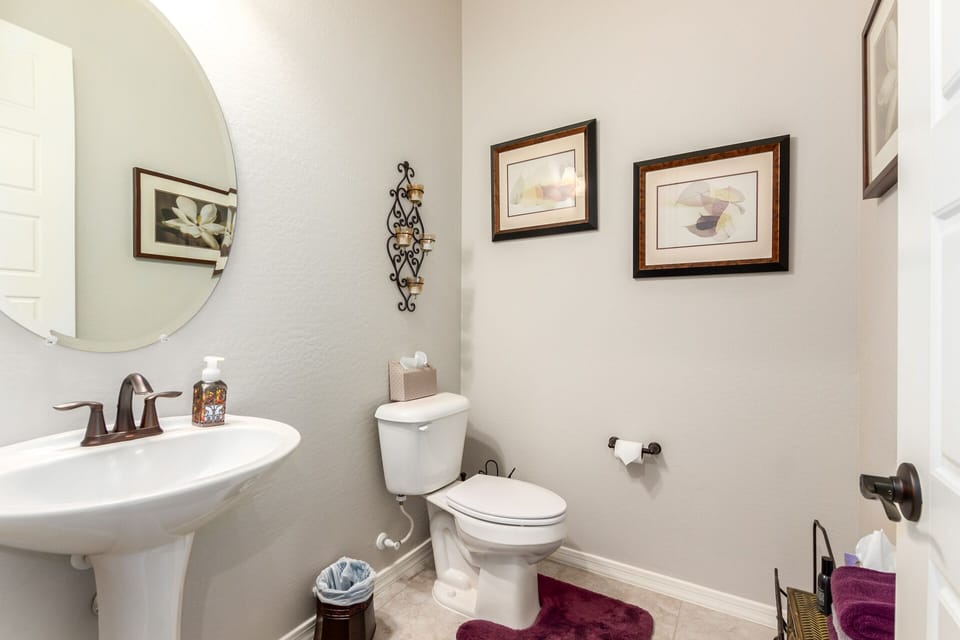 Powder room