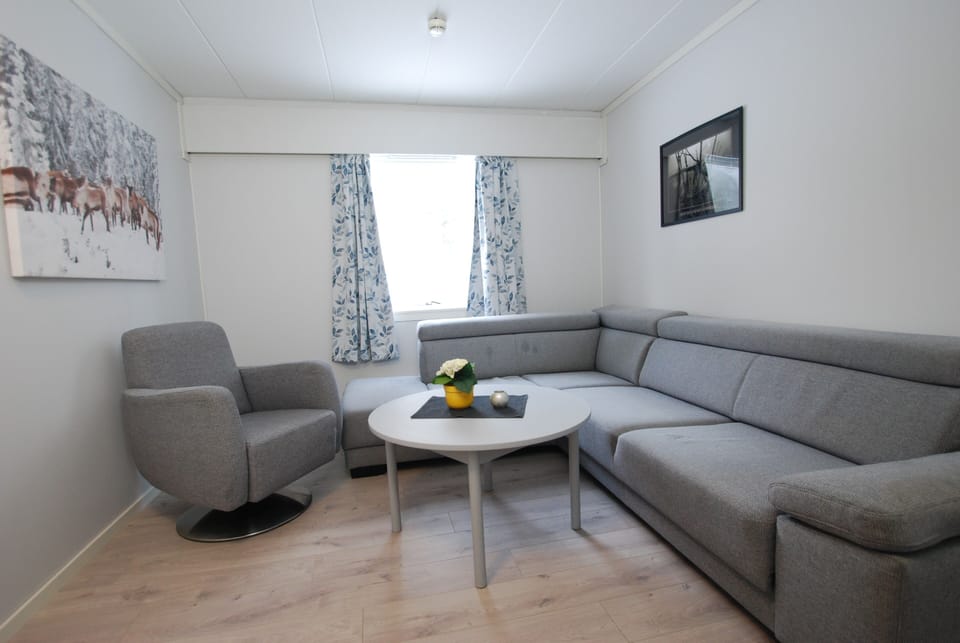 Comfort Double Room | Free WiFi, bed sheets