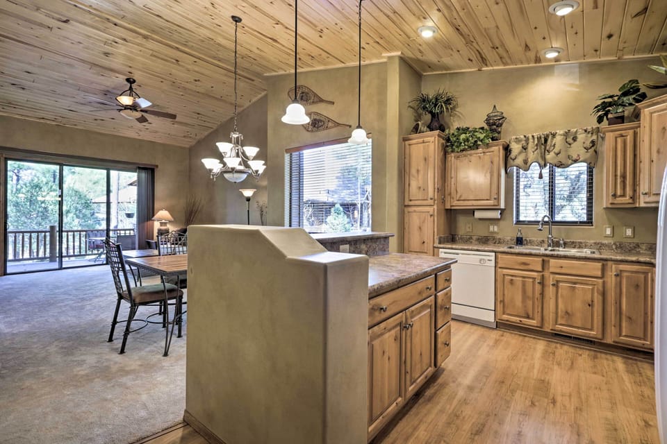 Fully Equipped Kitchen | Toaster | Hot Water Pot